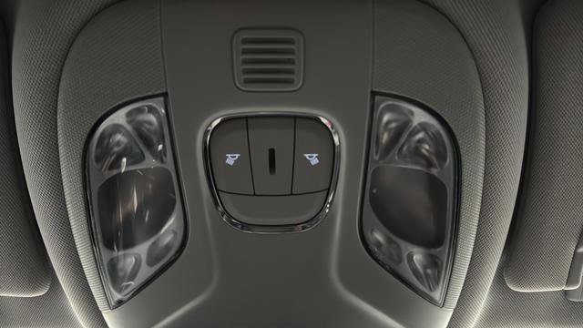 Used 2019 Jeep Compass Latitude w/ Popular Equipment Group image 35