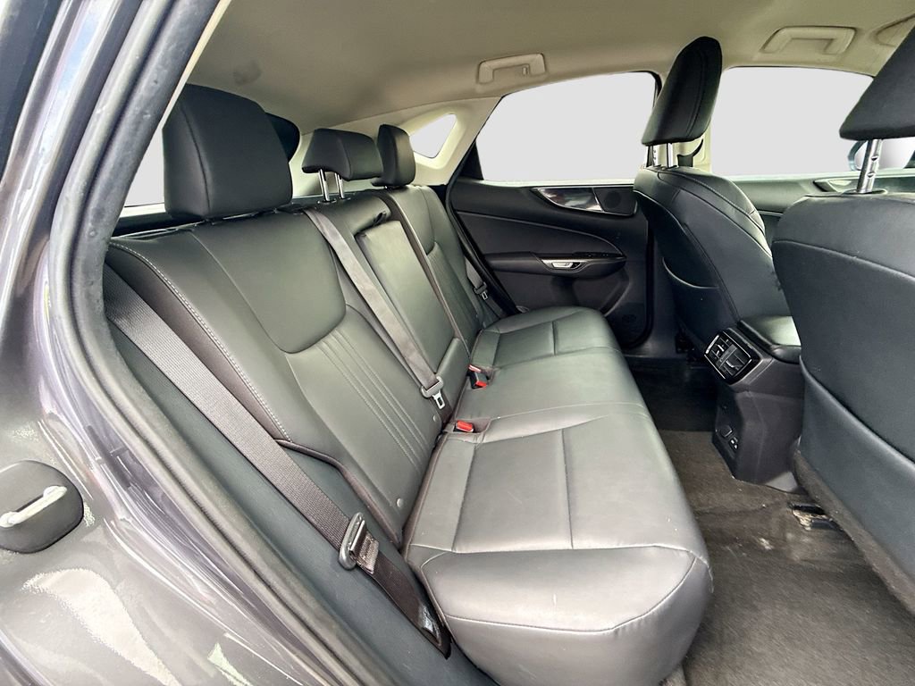 Used 2023 Lexus NX 250 FWD w/ Towing Package (2000 Lbs) image 32