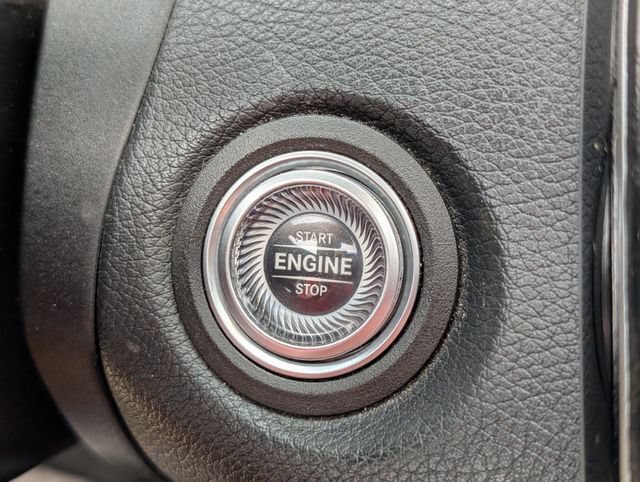 Used 2019 Mercedes-Benz C 63 AMG Cabriolet image 32