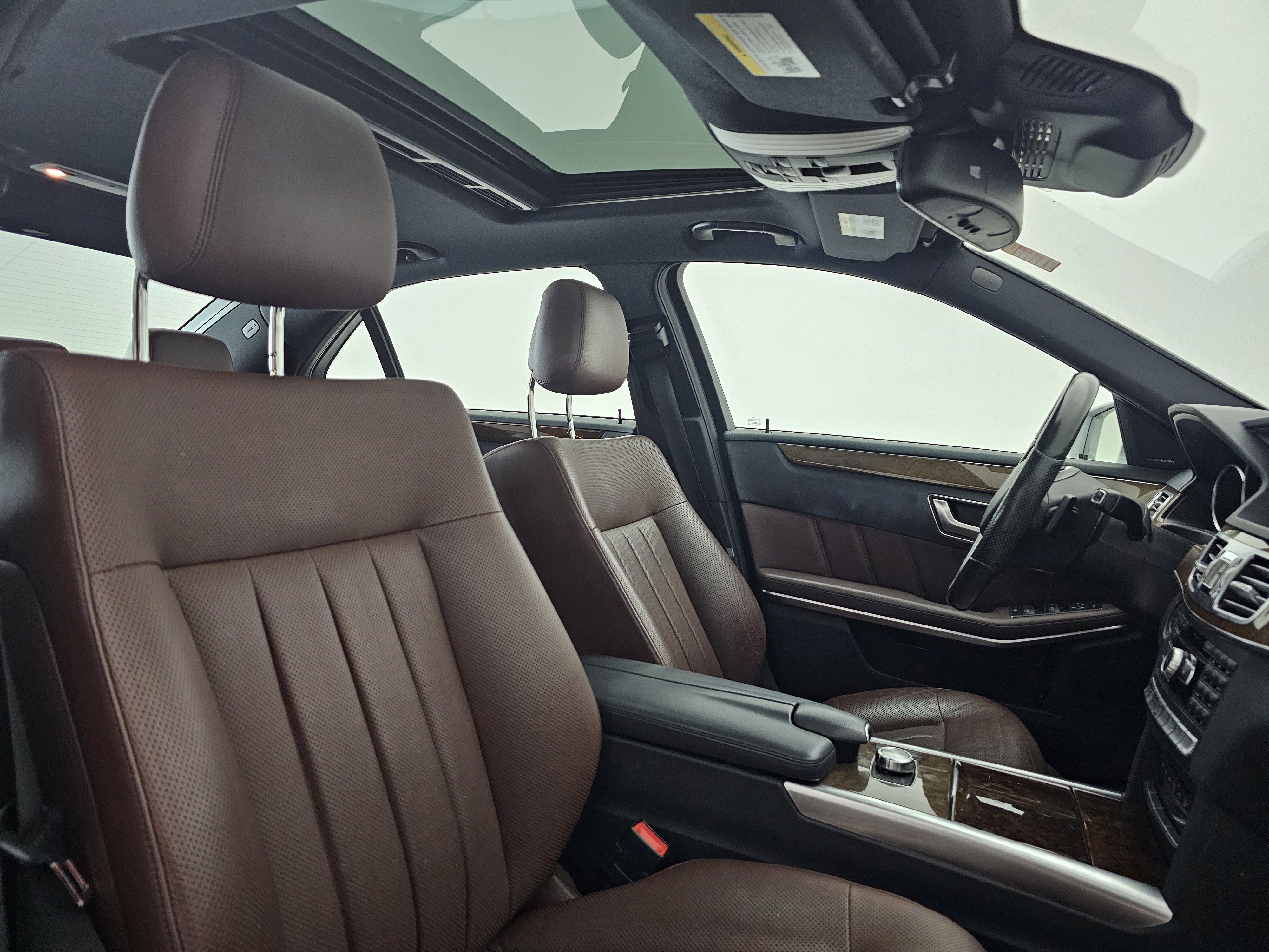 Used 2014 Mercedes-Benz E 250 BlueTEC 4MATIC Sedan image 12