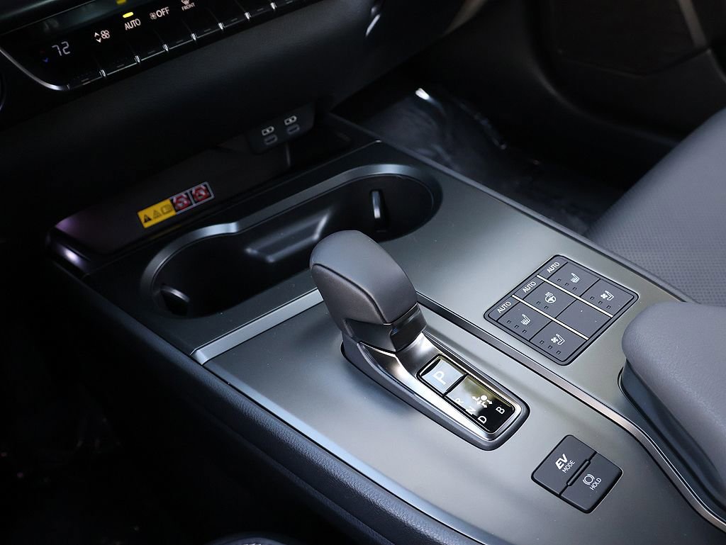 New 2026 Lexus UX 300h AWD image 22