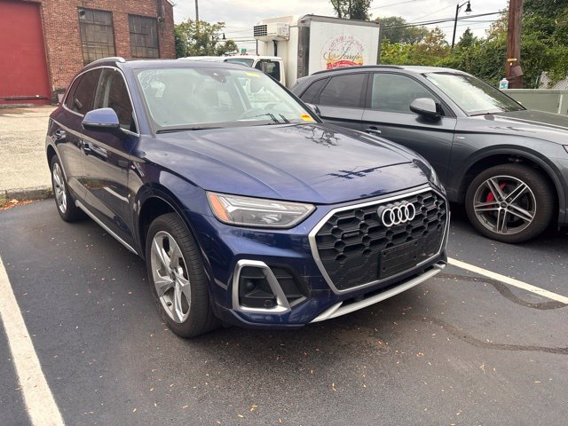 Used 2024 Audi Q5 2.0T Premium Plus w/ Premium Plus Package AWD/4WD image 11