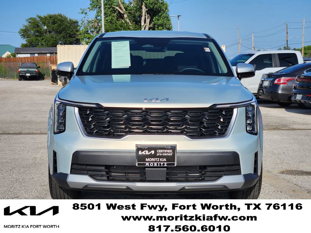 Certified 2026 Kia Sorento LX FWD image 2