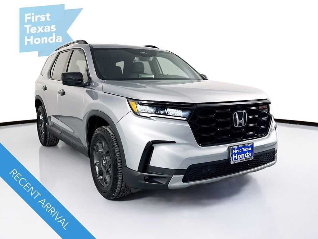 Certified 2024 Honda Pilot TrailSport