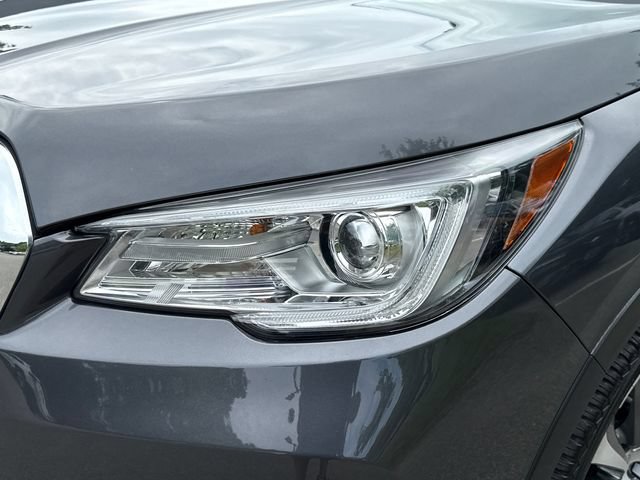 Used 2022 Subaru Ascent Touring AWD/4WD image 9