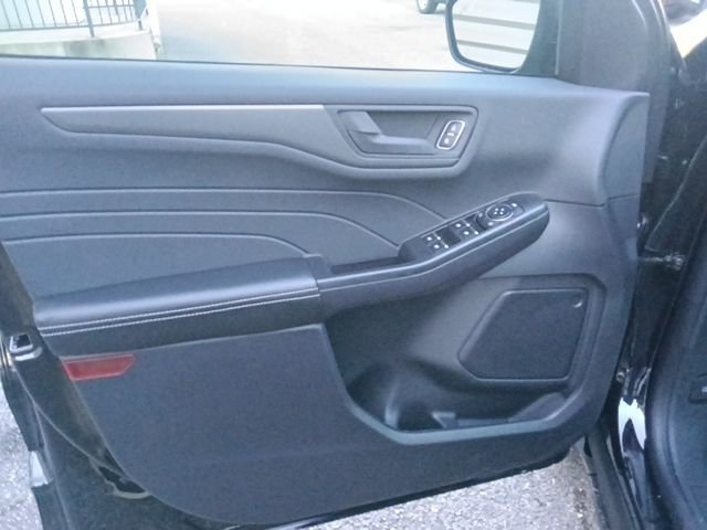 New 2026 Ford Escape Active w/ Cold Weather Package image 11