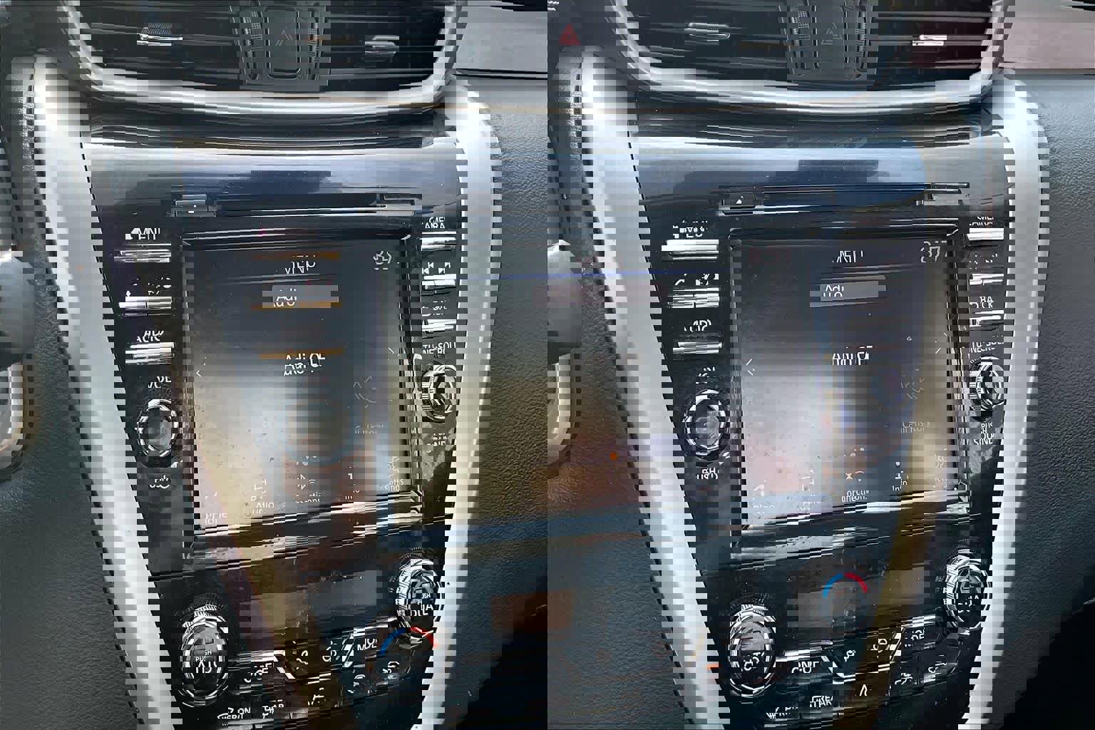 Certified 2022 Nissan Murano SV w/ SV Midnight Edition Package image 31