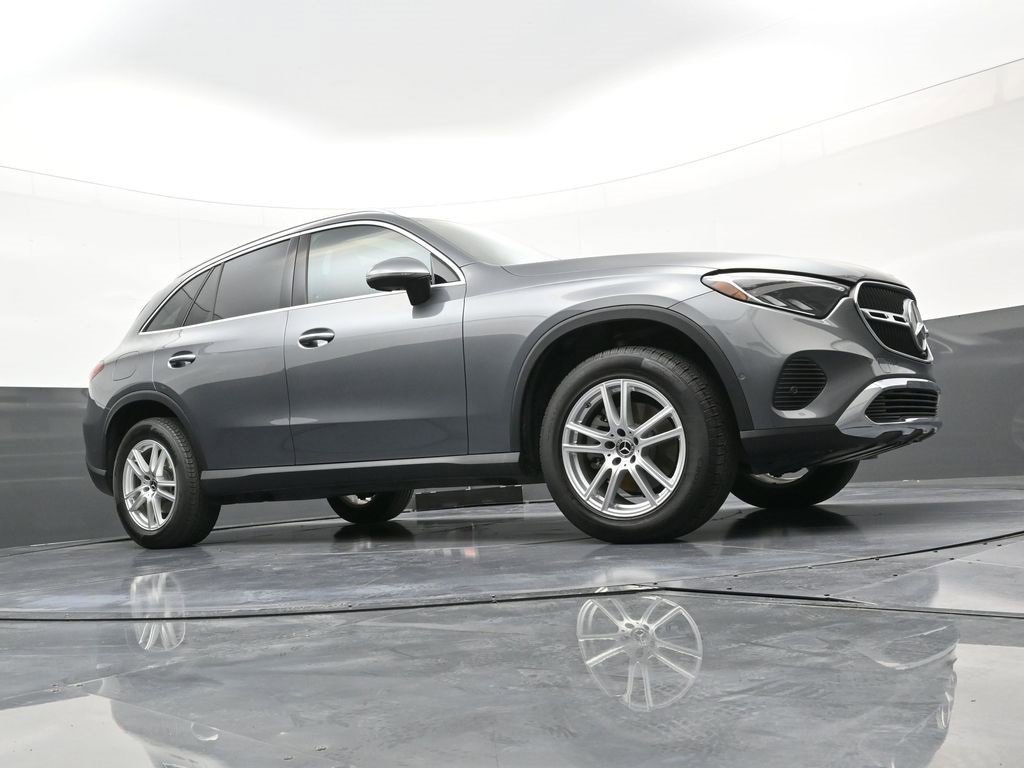 Used 2023 Mercedes-Benz GLC 300 4MATIC image 21