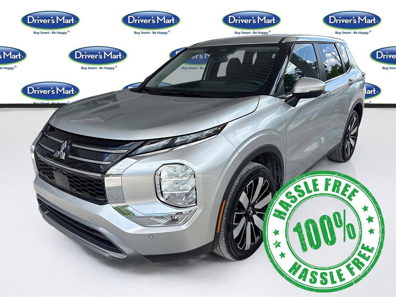 Used 2025 Mitsubishi Outlander SE FWD image 3