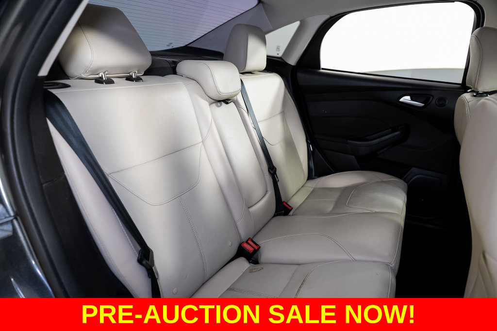 Used 2017 Ford Focus Titanium FWD image 21