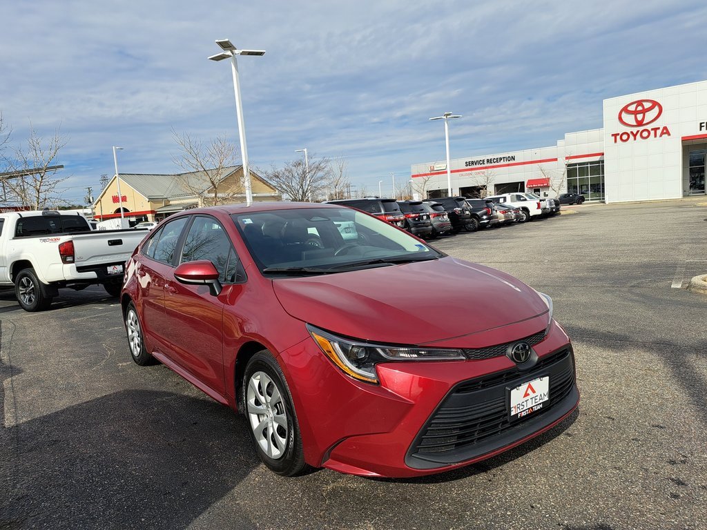 Used 2024 Toyota Corolla LE image 4