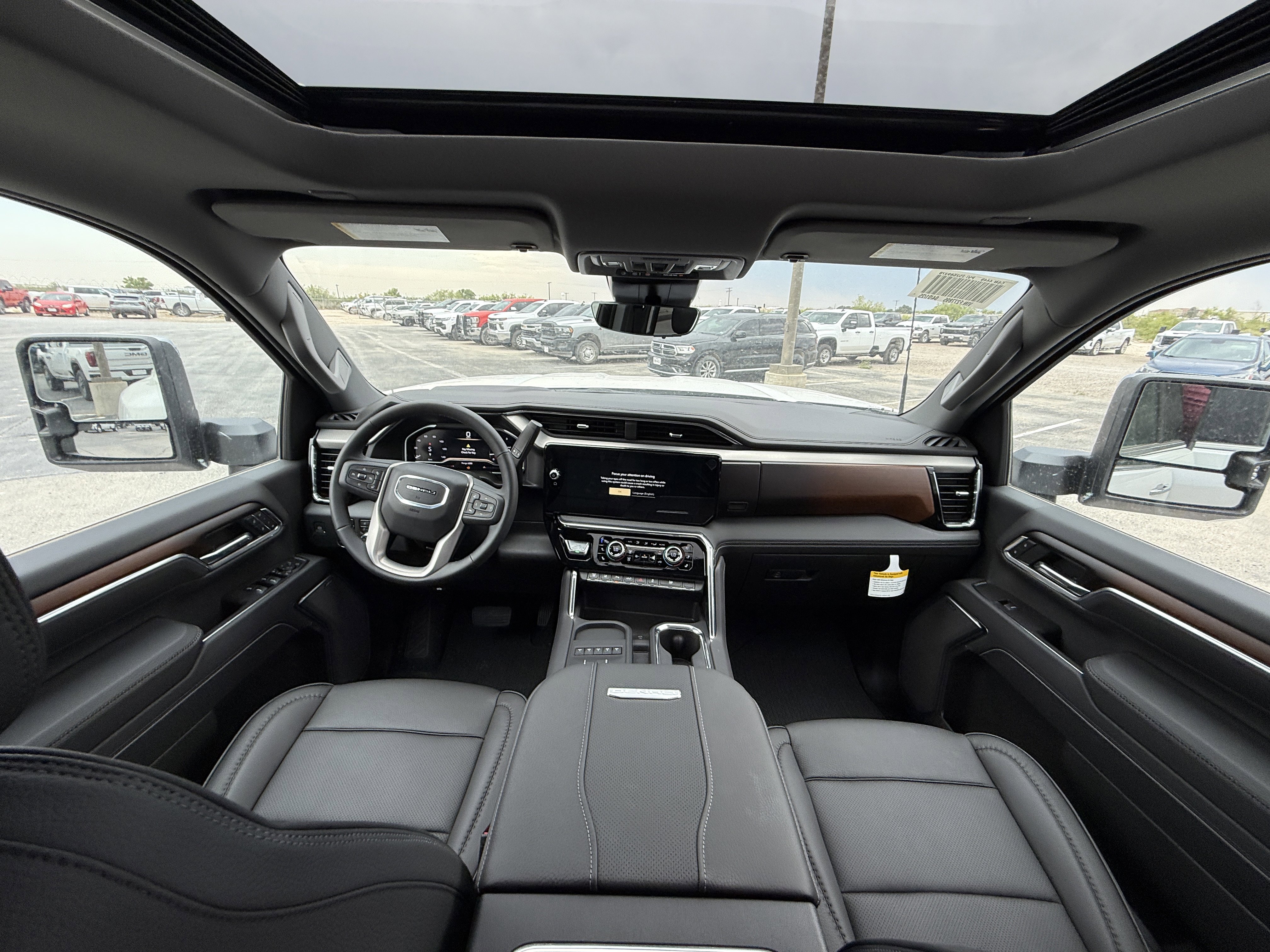 New 2025 GMC Sierra 3500 Denali w/ Technology Package image 10