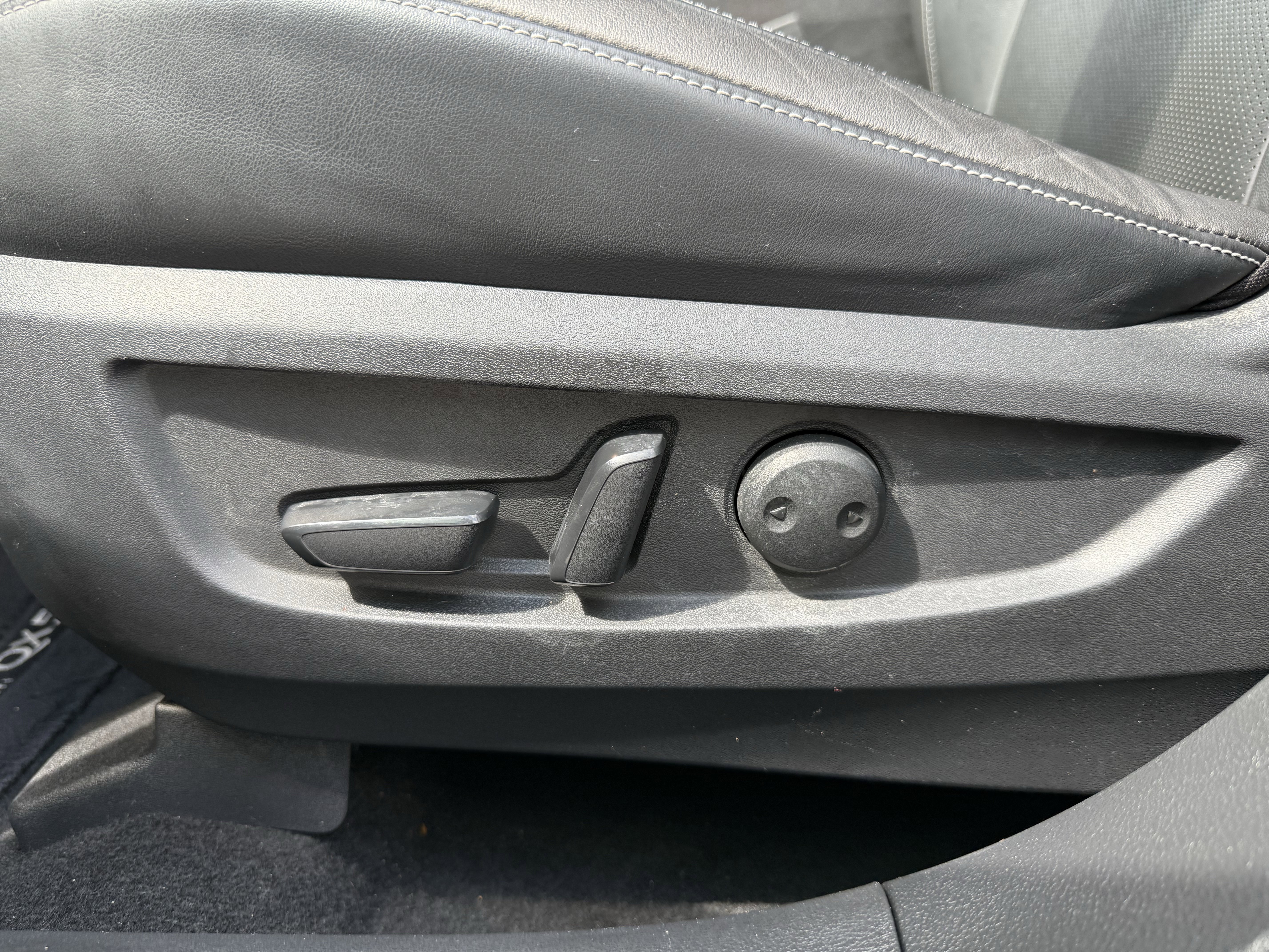 Used 2021 INFINITI QX50 Sensory FWD image 26