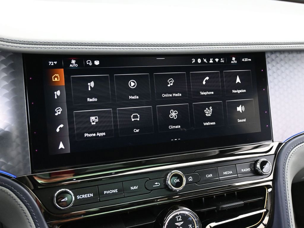 Used 2025 Bentley Flying Spur Plug-In Hybrid image 21