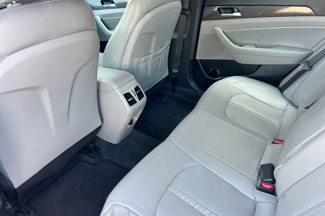 Used 2018 Hyundai Sonata Limited w/ Limited Ultimate Package 03 FWD image 13
