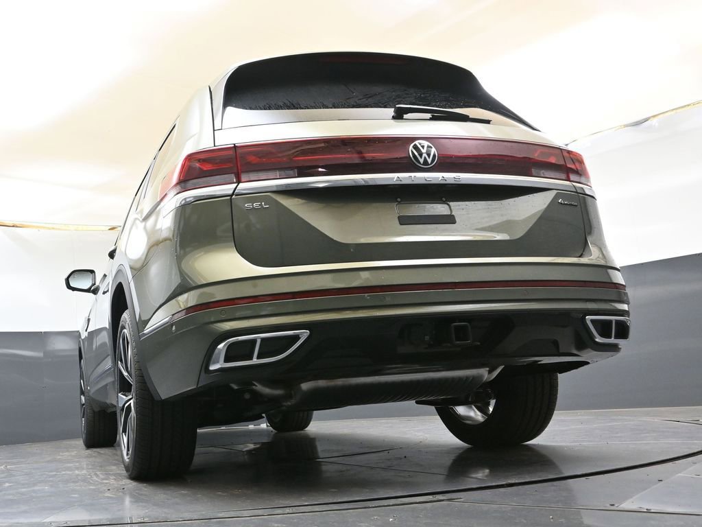 Used 2025 Volkswagen Atlas SEL Premium R-Line image 42