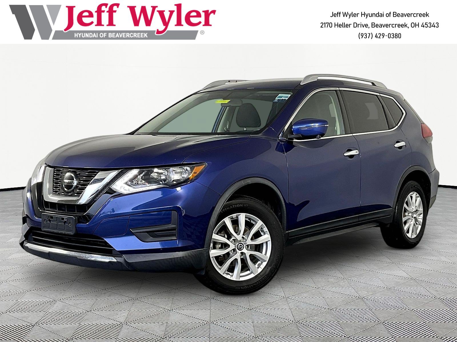 Used 2018 Nissan Rogue SV w/ Premium Package
