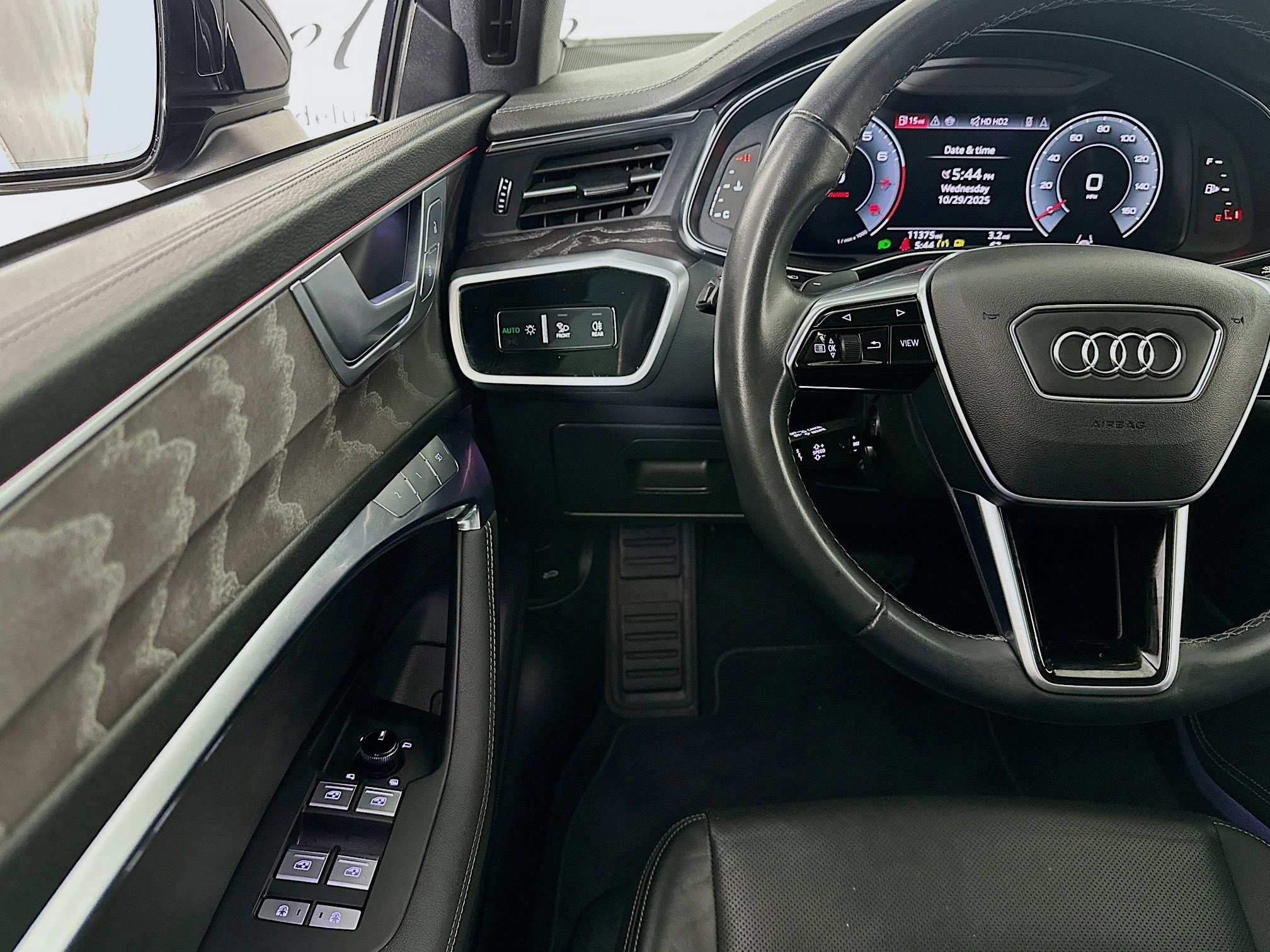 Used 2024 Audi A7 3.0T Premium Plus w/ Premium Plus Package AWD/4WD image 10