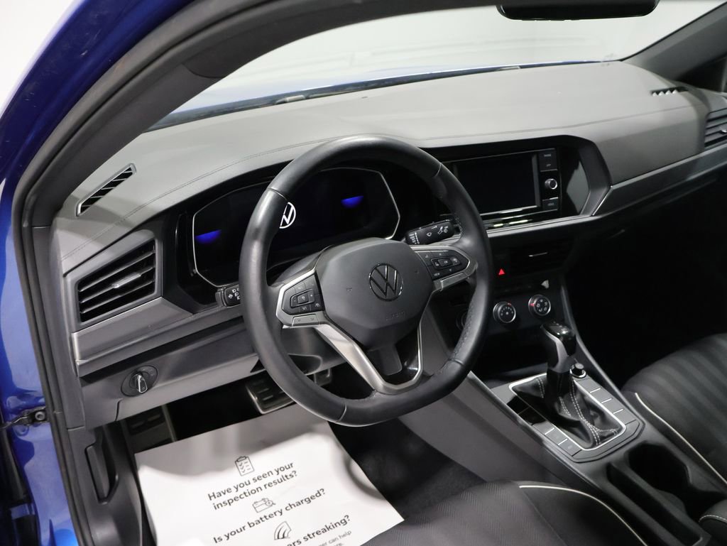 Used 2024 Volkswagen Jetta Sport image 22