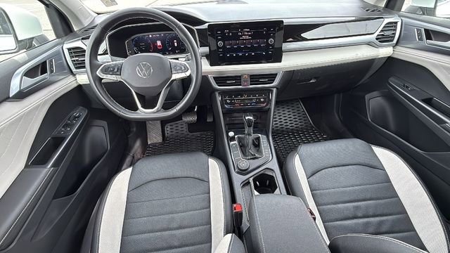 Used 2025 Volkswagen Taos SEL image 26