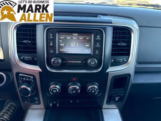 Used 2015 RAM 1500 Classic SLT w/ Remote Start & Security Group AWD/4WD image 10