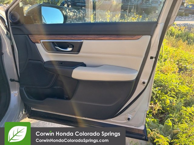 Used 2018 Honda CR-V Touring image 23
