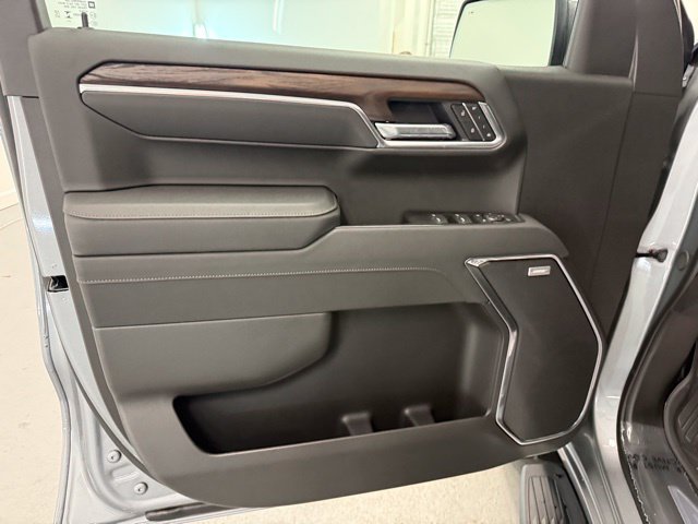 New 2026 GMC Sierra 1500 SLT w/ SLT Premium Plus Package AWD/4WD image 15
