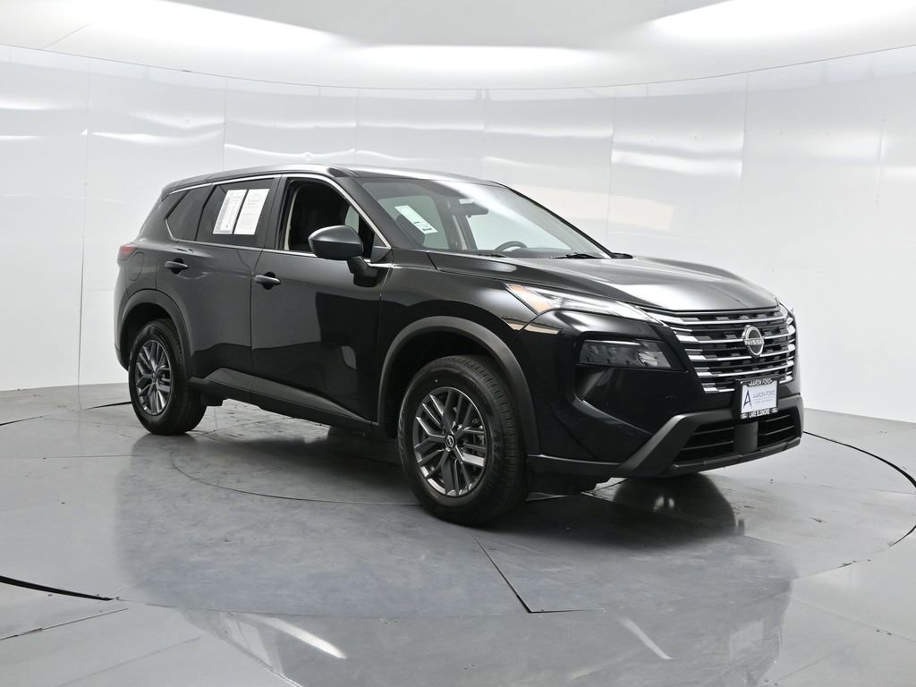 Used 2024 Nissan Rogue S image 34