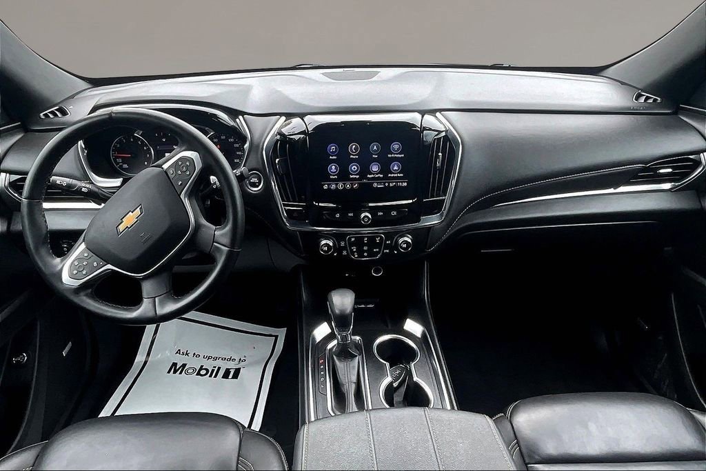 Used 2023 Chevrolet Traverse LT w/ LT Premium Package AWD/4WD image 7