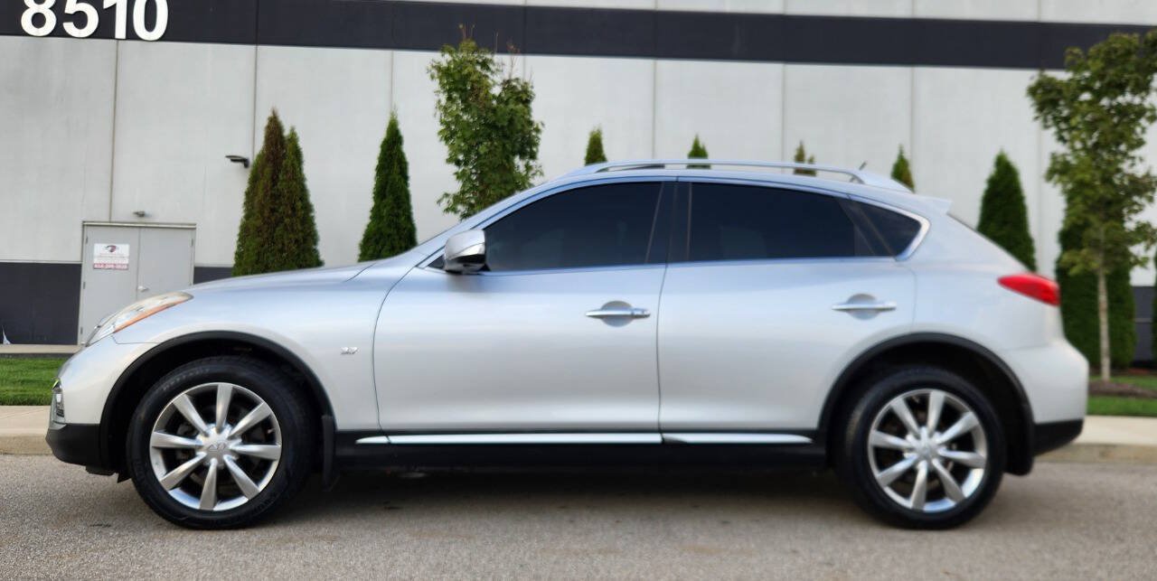 Used 2017 INFINITI QX50 AWD w/ Premium Plus Package image 2