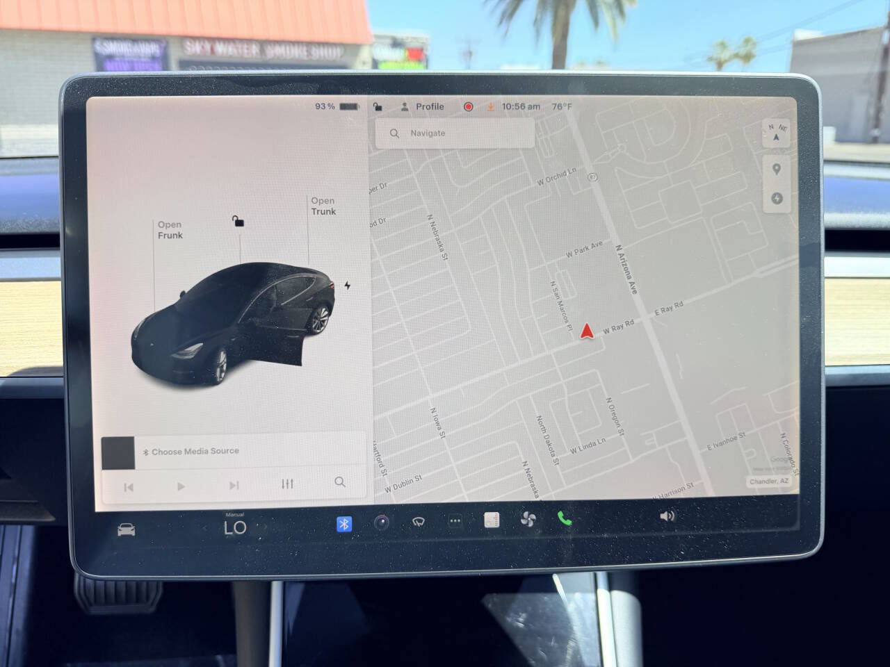 Used 2018 Tesla Model 3 Long Range RWD image 14