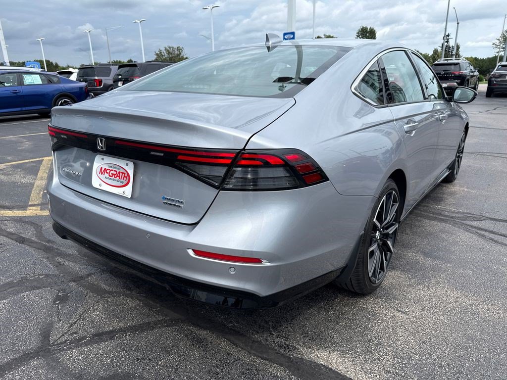 Certified 2023 Honda Accord Touring image 5