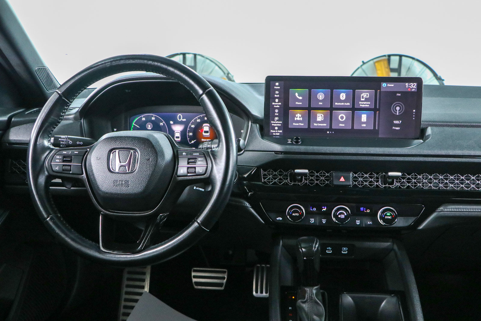 Used 2023 Honda Accord Sport image 17