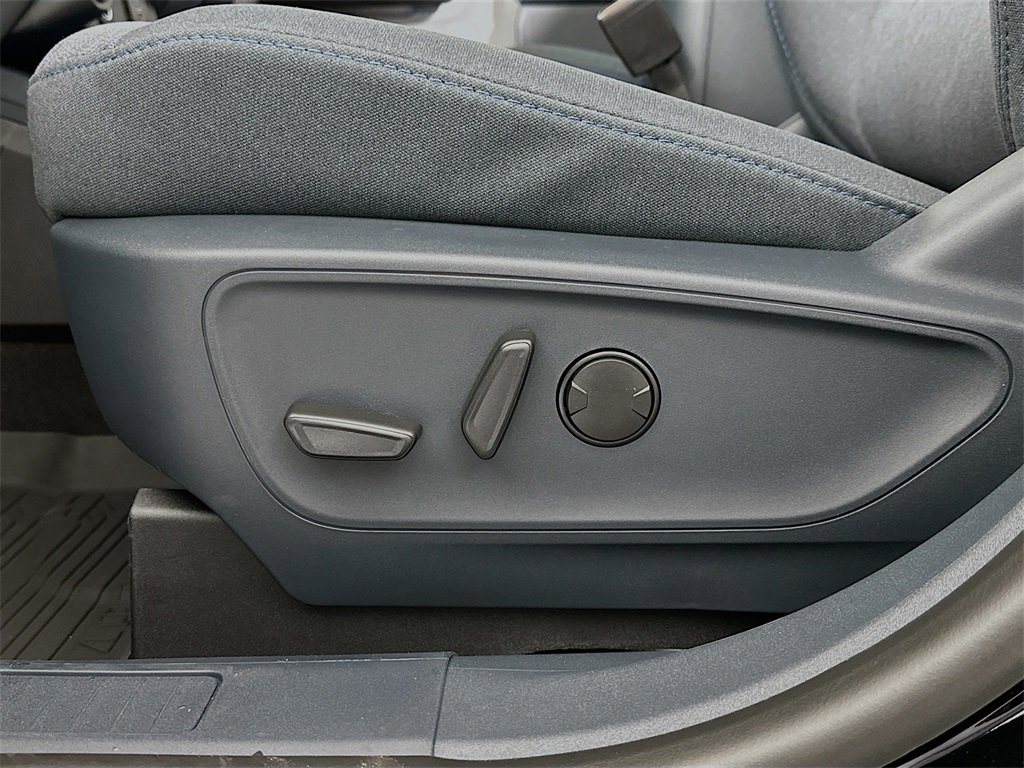 New 2026 Ford Maverick XLT w/ XLT Luxury Package image 19