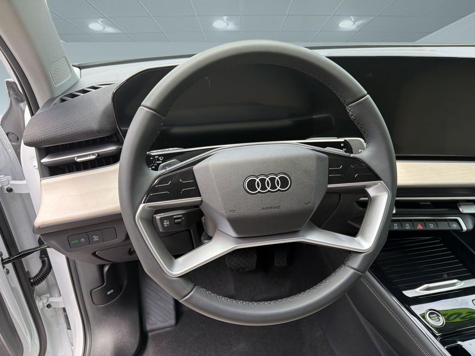 New 2026 Audi Q3 quattro 2.0T w/ Driver Assistance Package AWD/4WD image 17