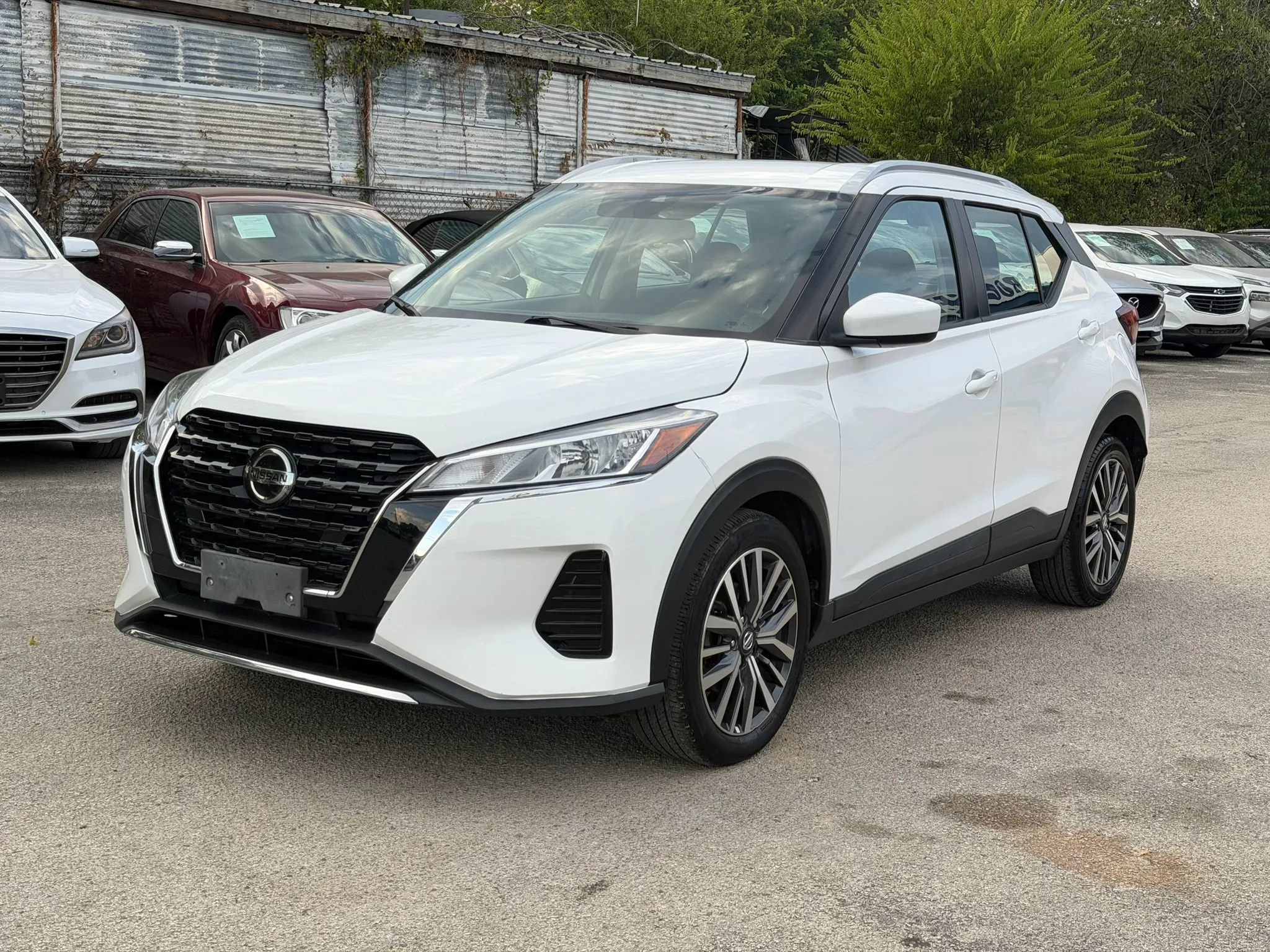 Used 2021 Nissan Kicks SV FWD image 6