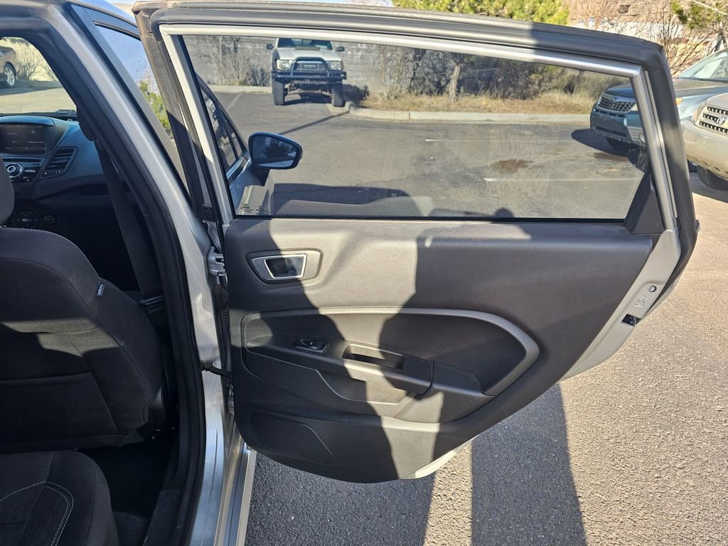 Used 2015 Ford Fiesta ST image 23