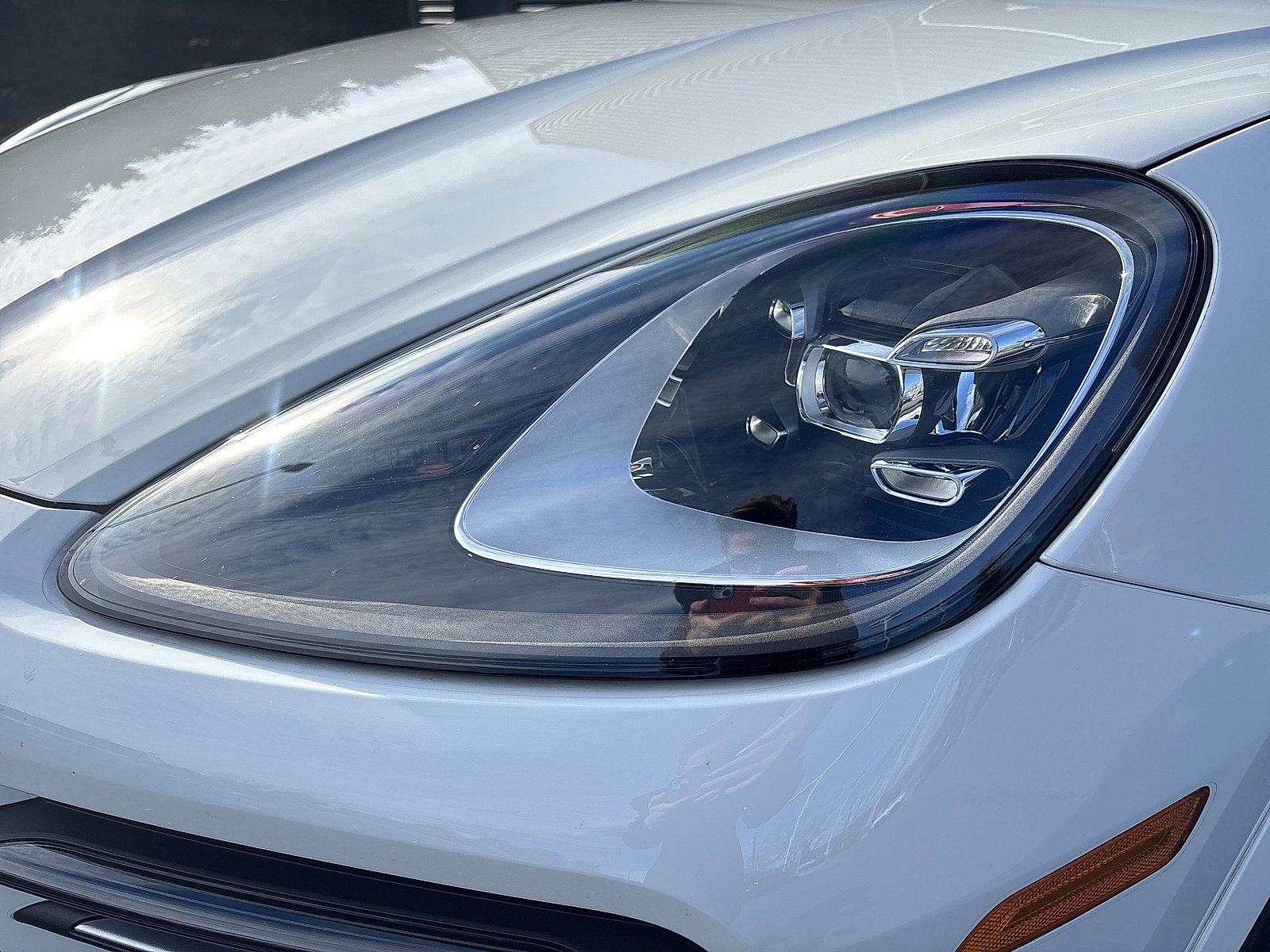 Certified 2022 Porsche Cayenne image 10