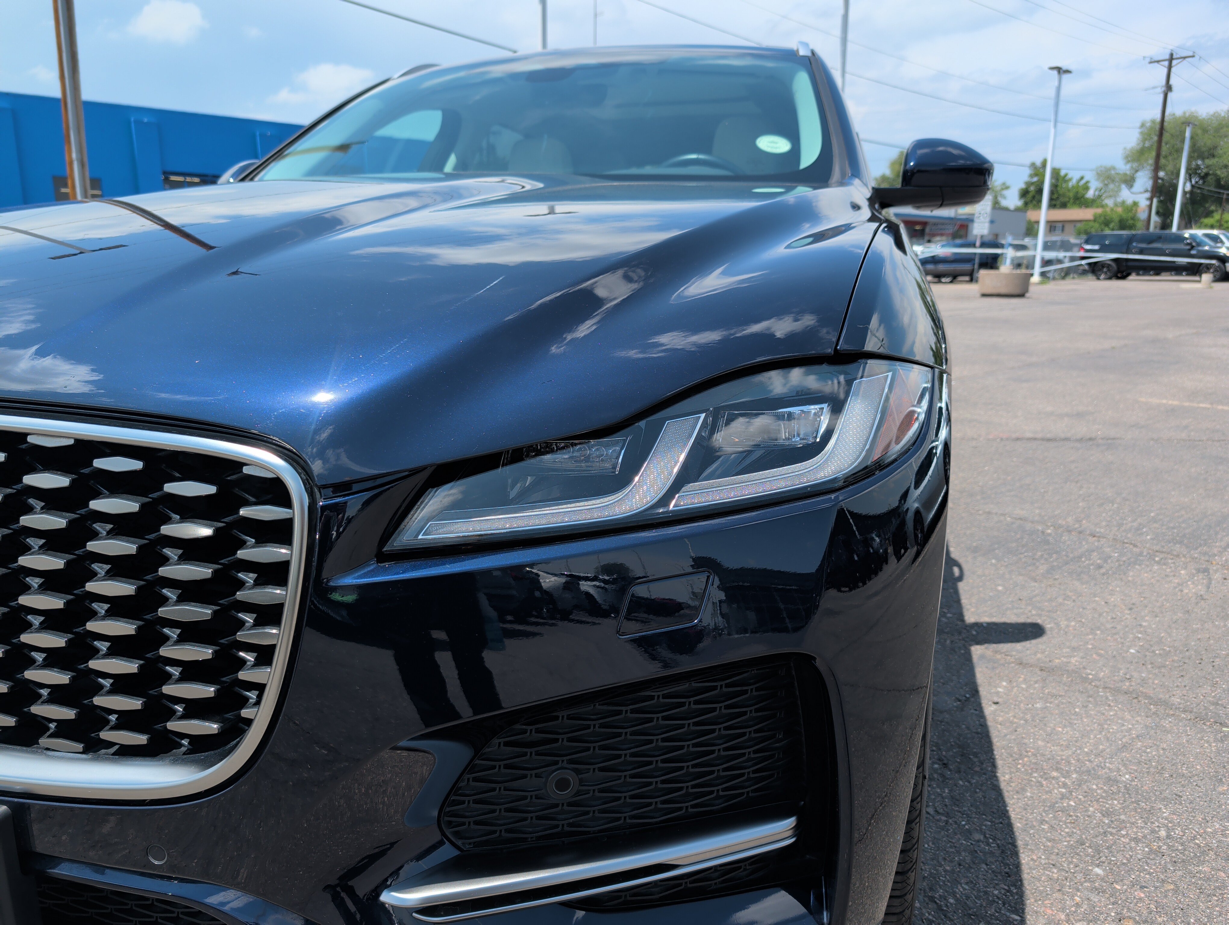 Certified 2022 Jaguar F-PACE S AWD/4WD image 9