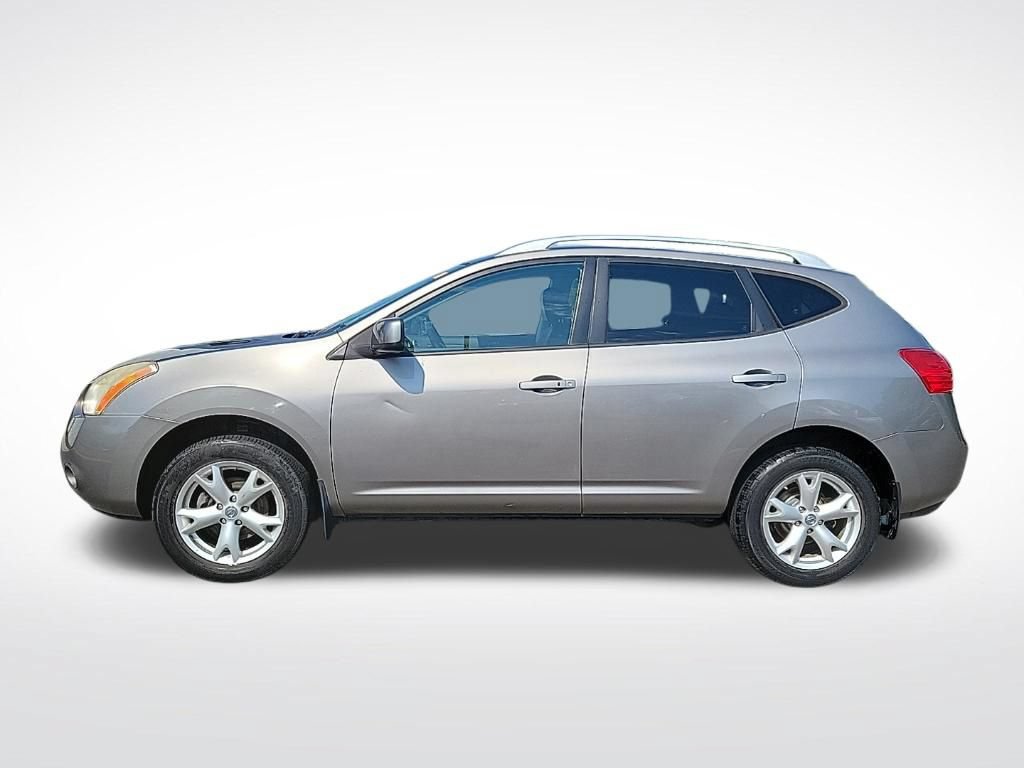 Used 2009 Nissan Rogue SL w/ Leather Pkg FWD image 2