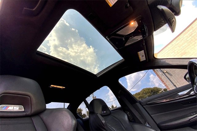 Used 2021 BMW M5 w/ Executive Package image 21