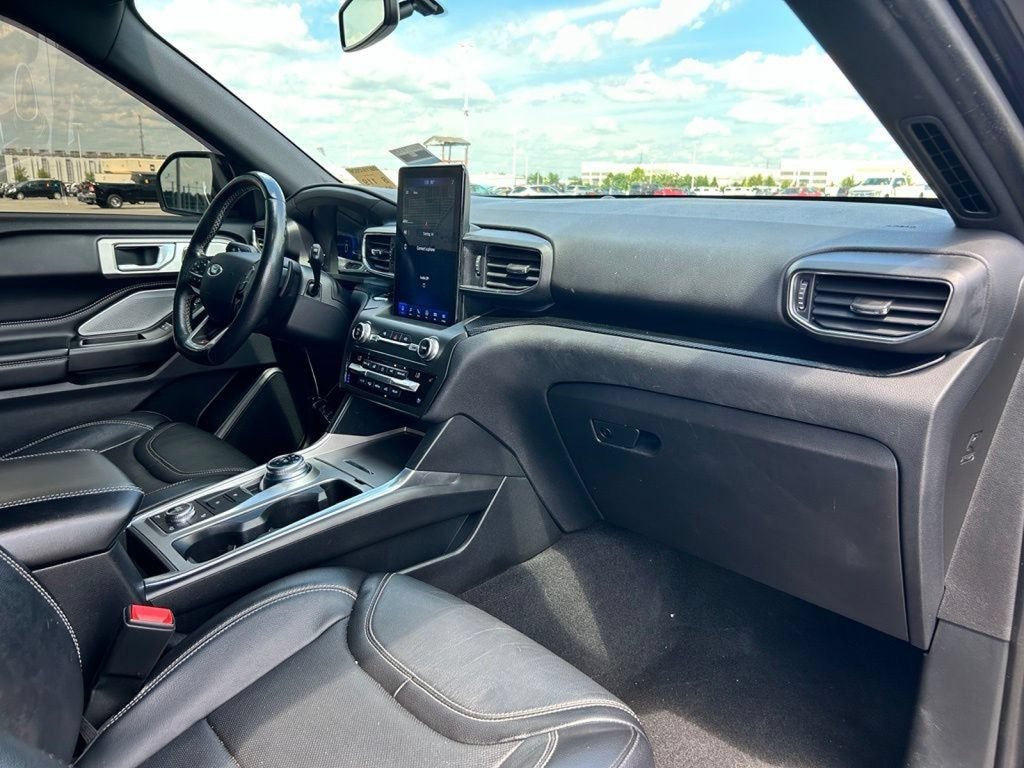 Used 2020 Ford Explorer ST w/ ST Street Pack AWD/4WD image 9