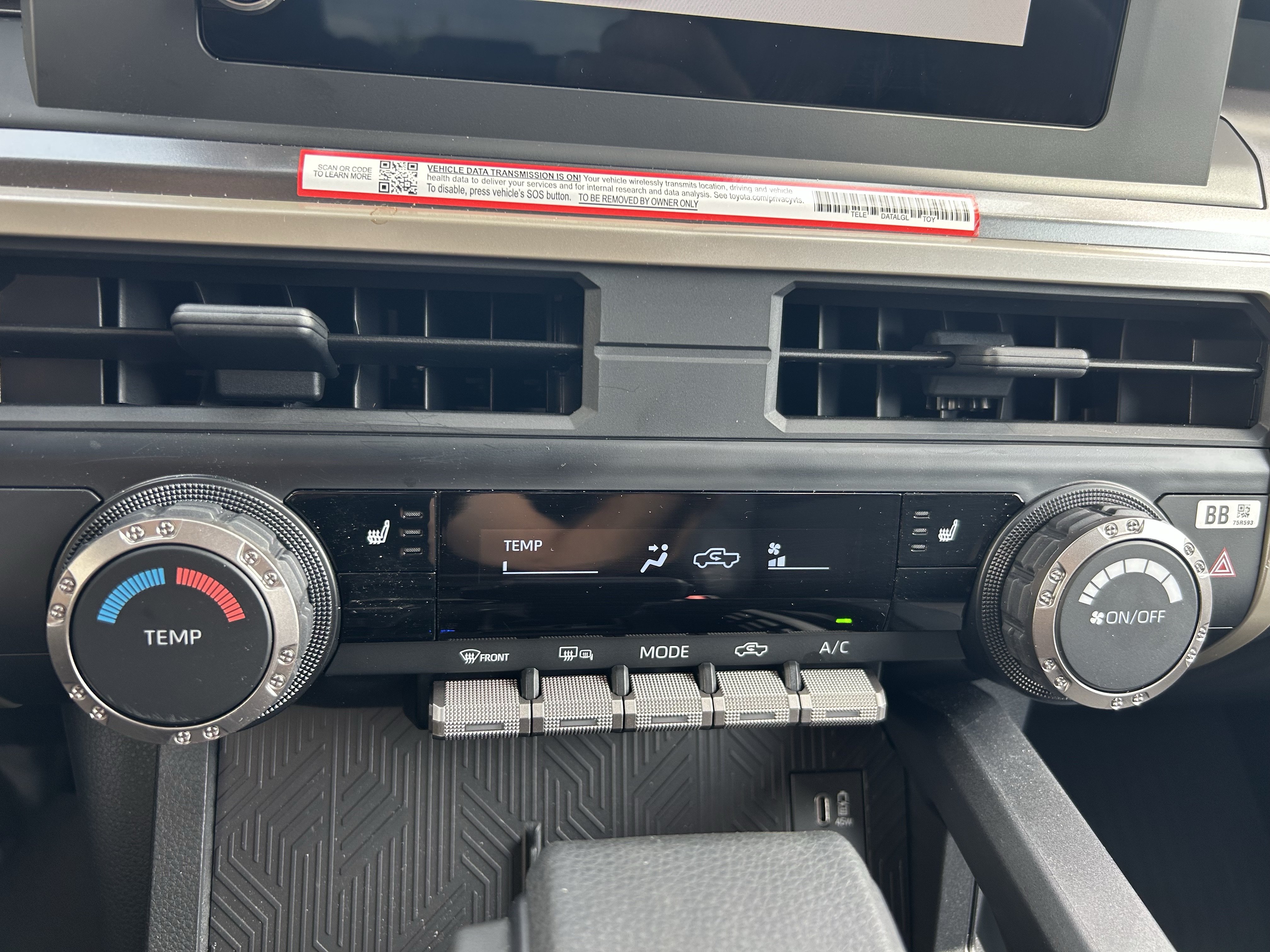 Certified 2025 Toyota Tacoma SR5 AWD/4WD image 29