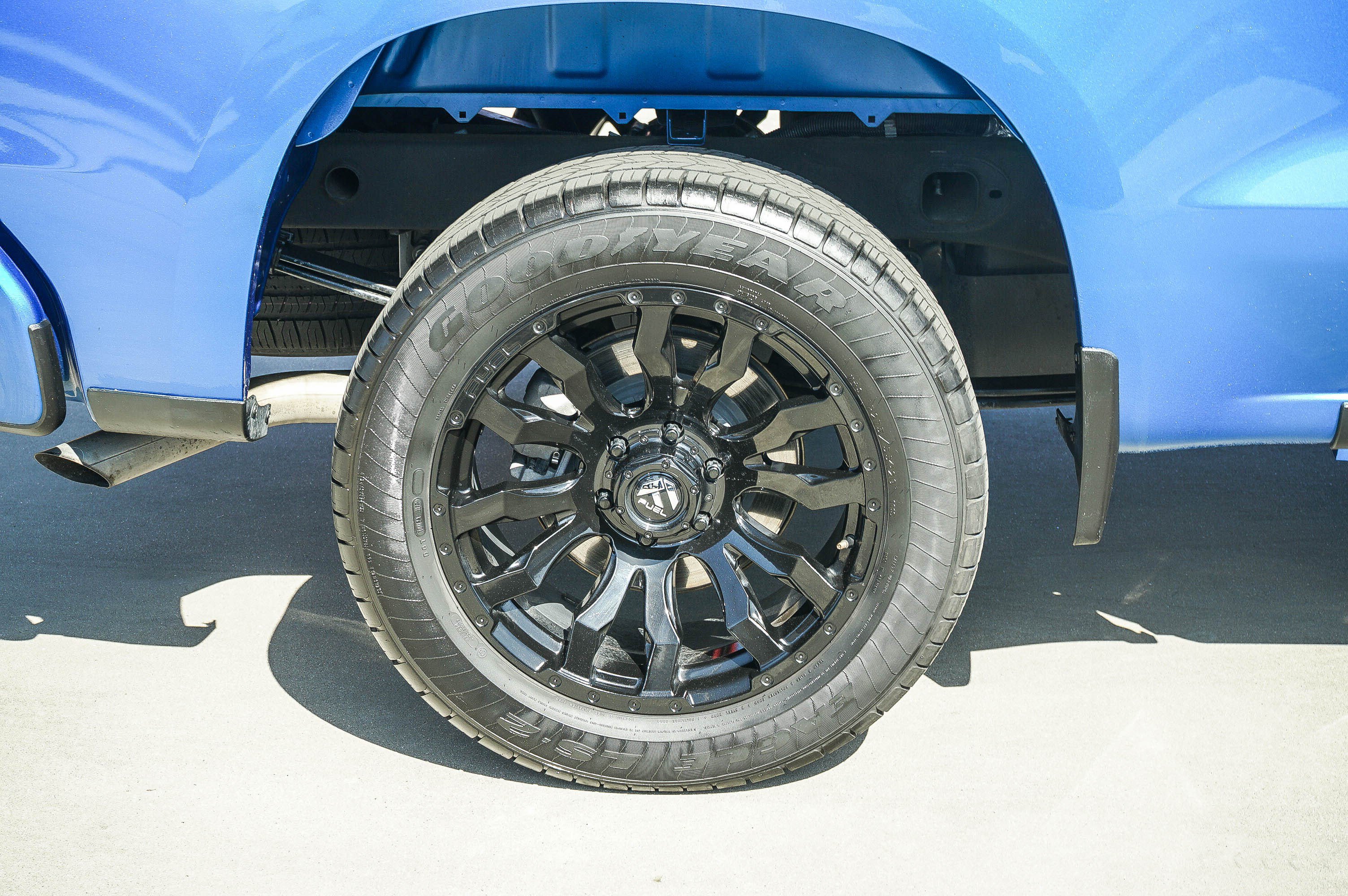 Used 2023 Chevrolet Silverado 1500 RST RWD image 11