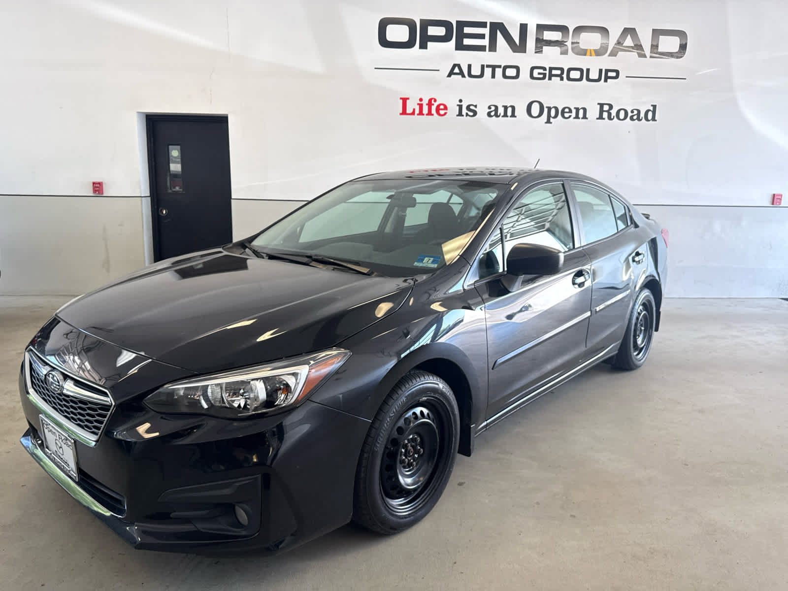 Used 2018 Subaru Impreza 2.0i AWD/4WD image 3