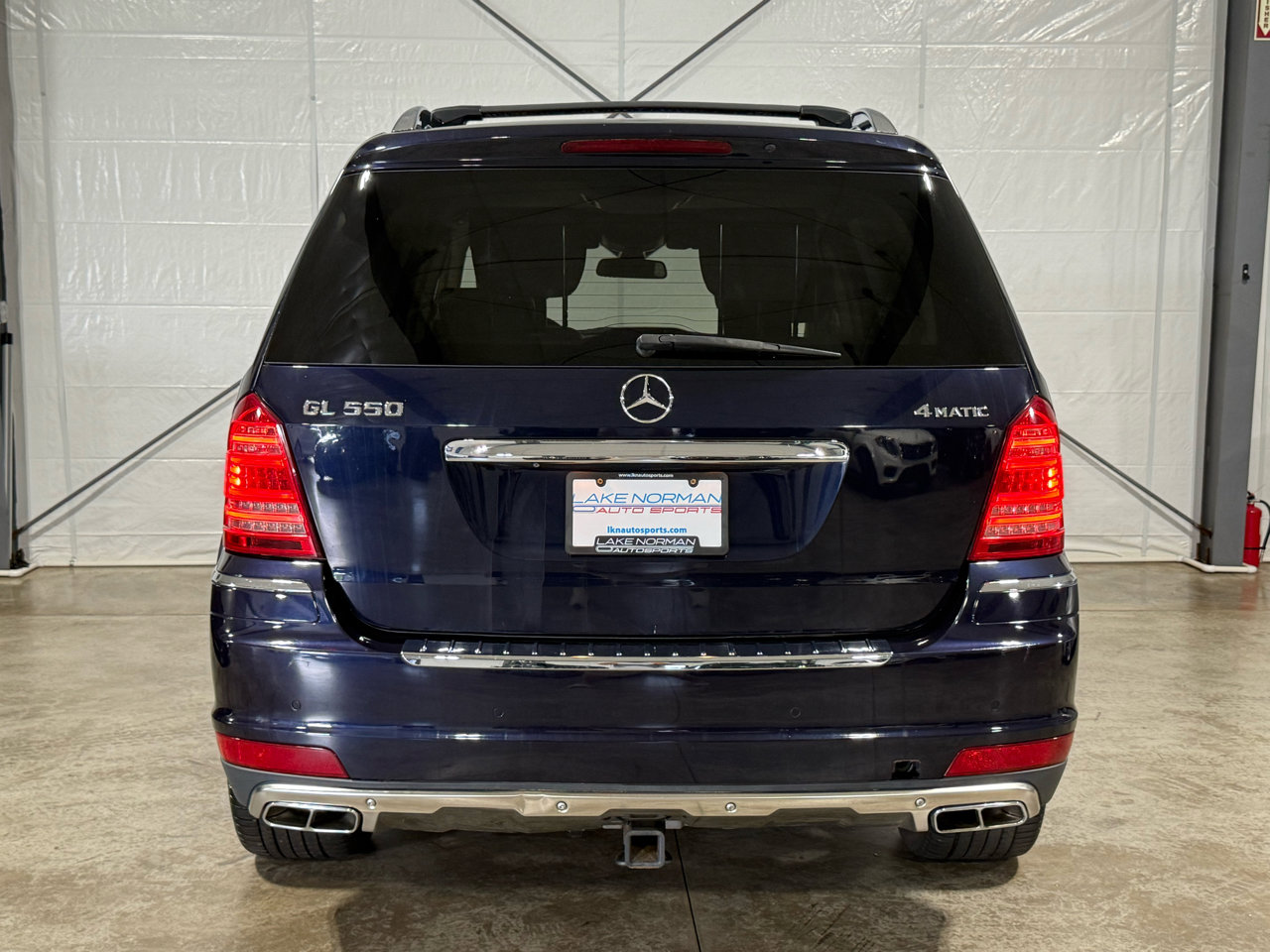 Used 2010 Mercedes-Benz GL 550 4MATIC image 9