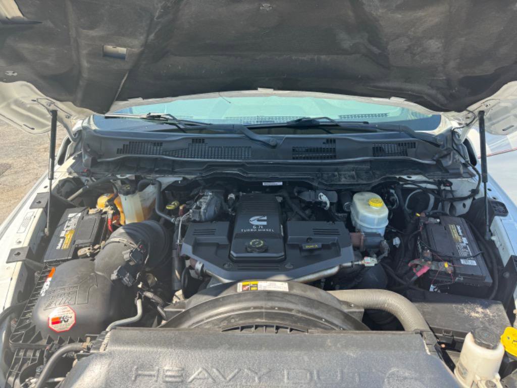 Used 2016 RAM 2500 Tradesman w/ Chrome Appearance Group image 25