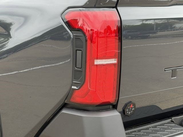 New 2026 Toyota Tacoma 4x4 Double Cab Hybrid image 7