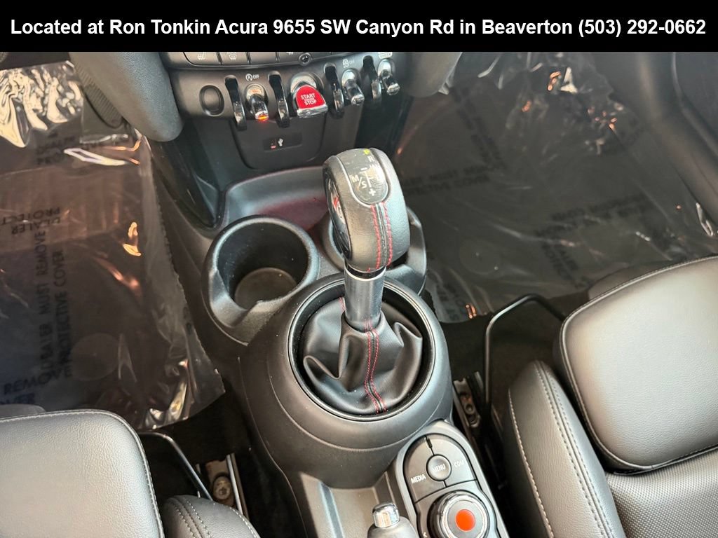 Used 2019 MINI Cooper S w/ Signature Upholstery Package FWD image 24