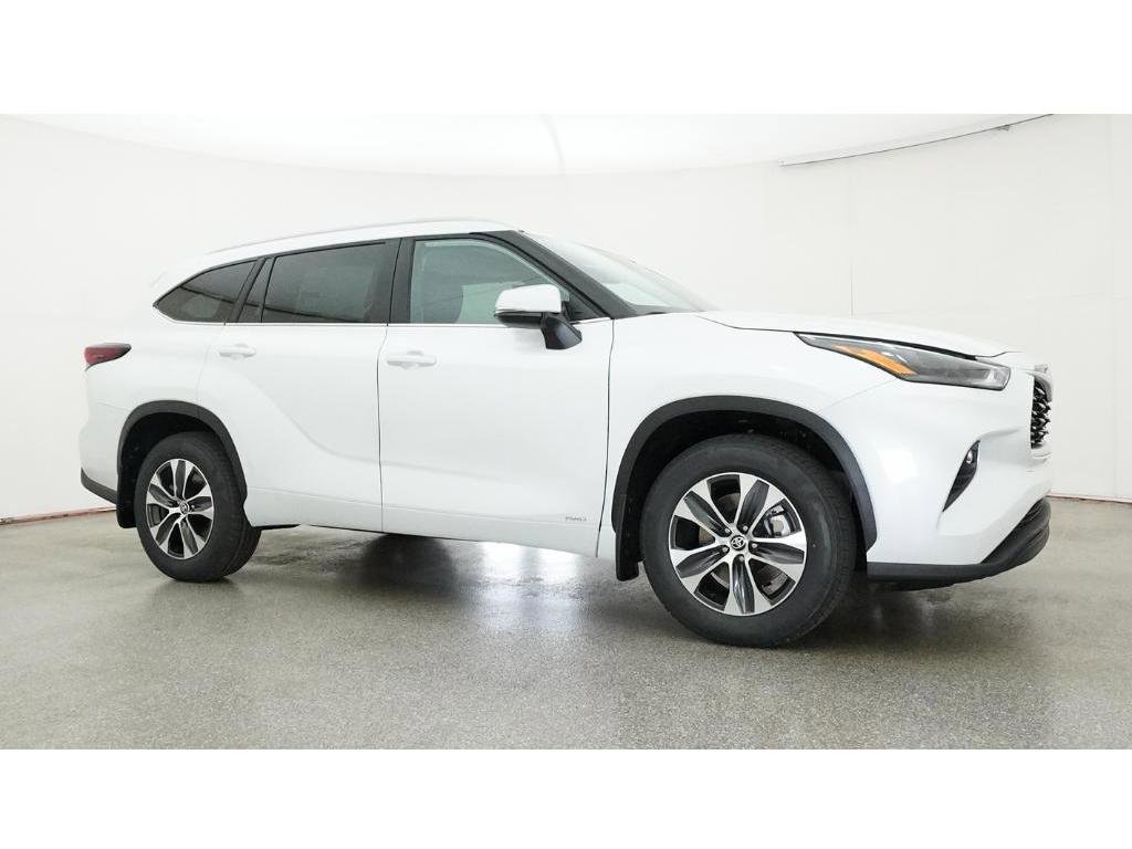 New 2026 Toyota Highlander XLE image 28